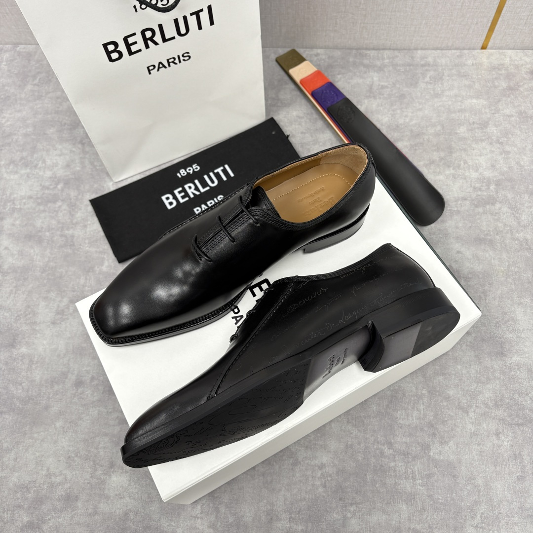 💋💍Berlut* 布鲁提 新款男士手工擦色正装鞋皮鞋上新🆕 Berlut* 对皮革的执念近乎苛刻，精选