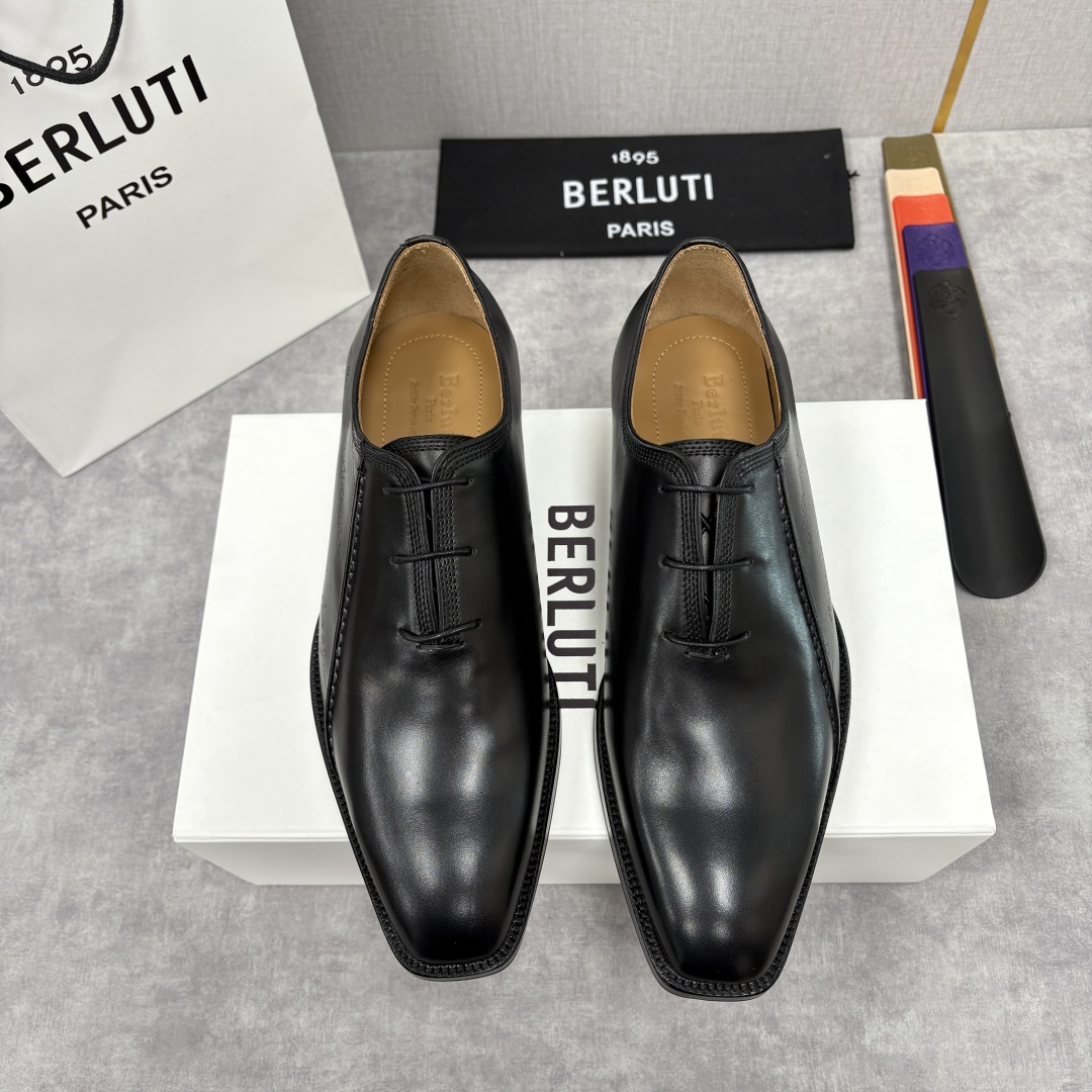 💋💍Berlut* 布鲁提 新款男士手工擦色正装鞋皮鞋上新🆕 Berlut* 对皮革的执念近乎苛刻，精选