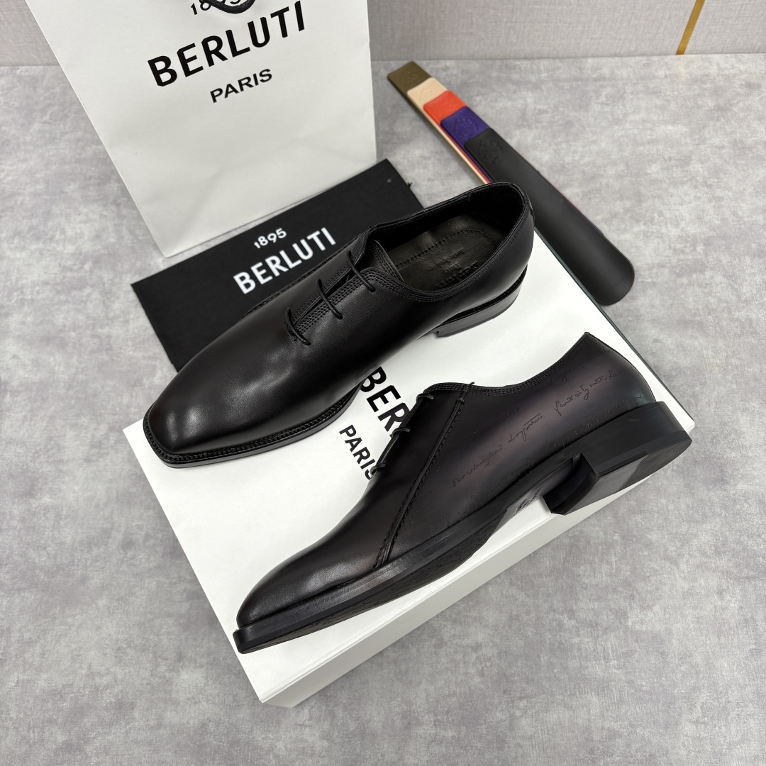💋💍Berlut* 布鲁提 新款男士手工擦色正装鞋皮鞋上新🆕 Berlut* 对皮革的执念近乎苛刻，精选