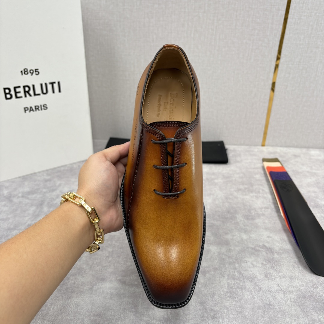 💋💍Berlut* 布鲁提 新款男士手工擦色正装鞋皮鞋上新🆕 Berlut* 对皮革的执念近乎苛刻，精选