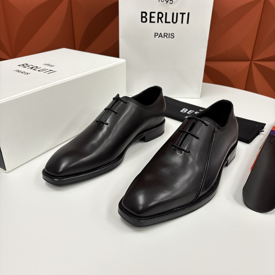 💋💍Berlut* 布鲁提 新款男士手工擦色正装鞋皮鞋上新🆕 Berlut* 对皮革的执念近乎苛刻，精选