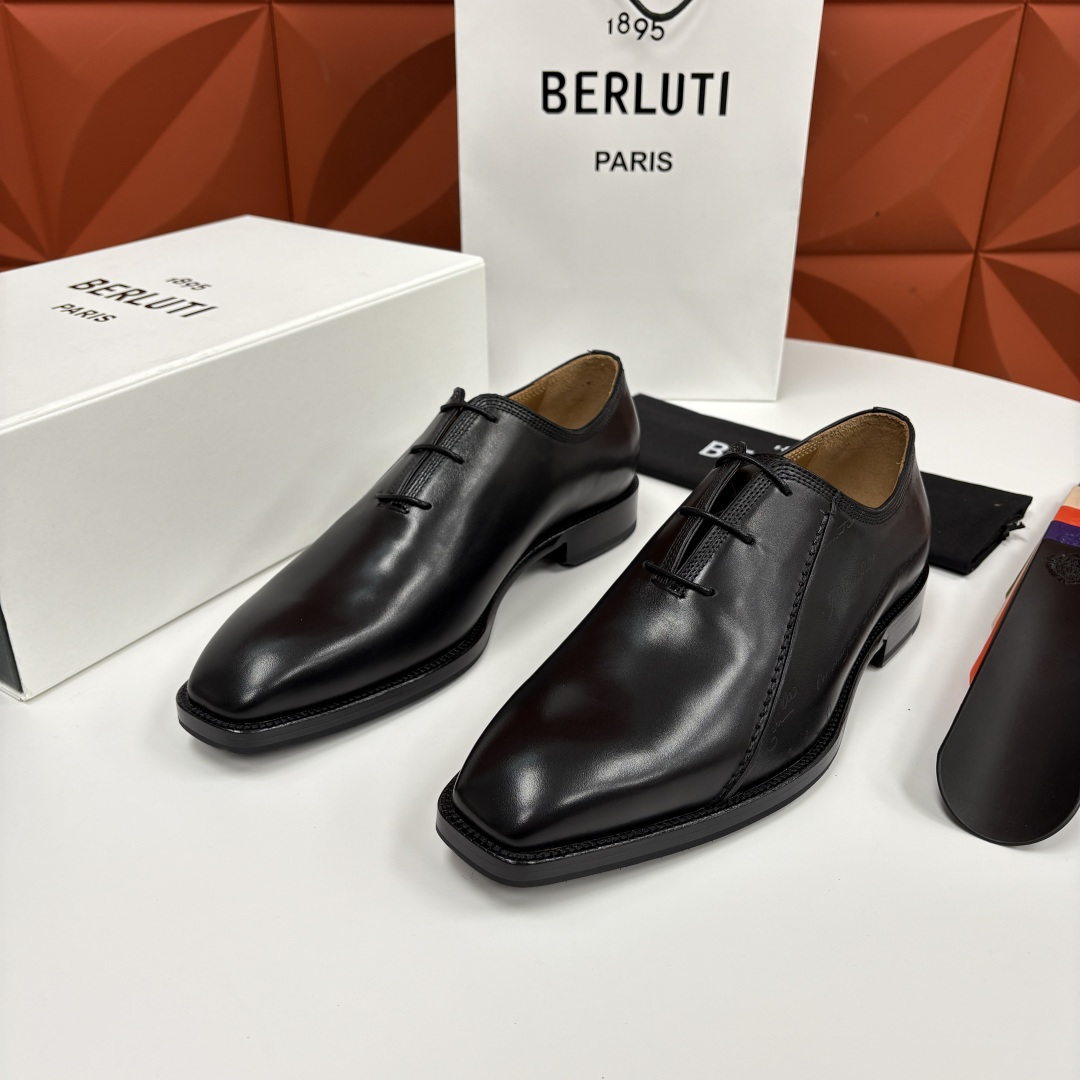 💋💍Berlut* 布鲁提 新款男士手工擦色正装鞋皮鞋上新🆕 Berlut* 对皮革的执念近乎苛刻，精选