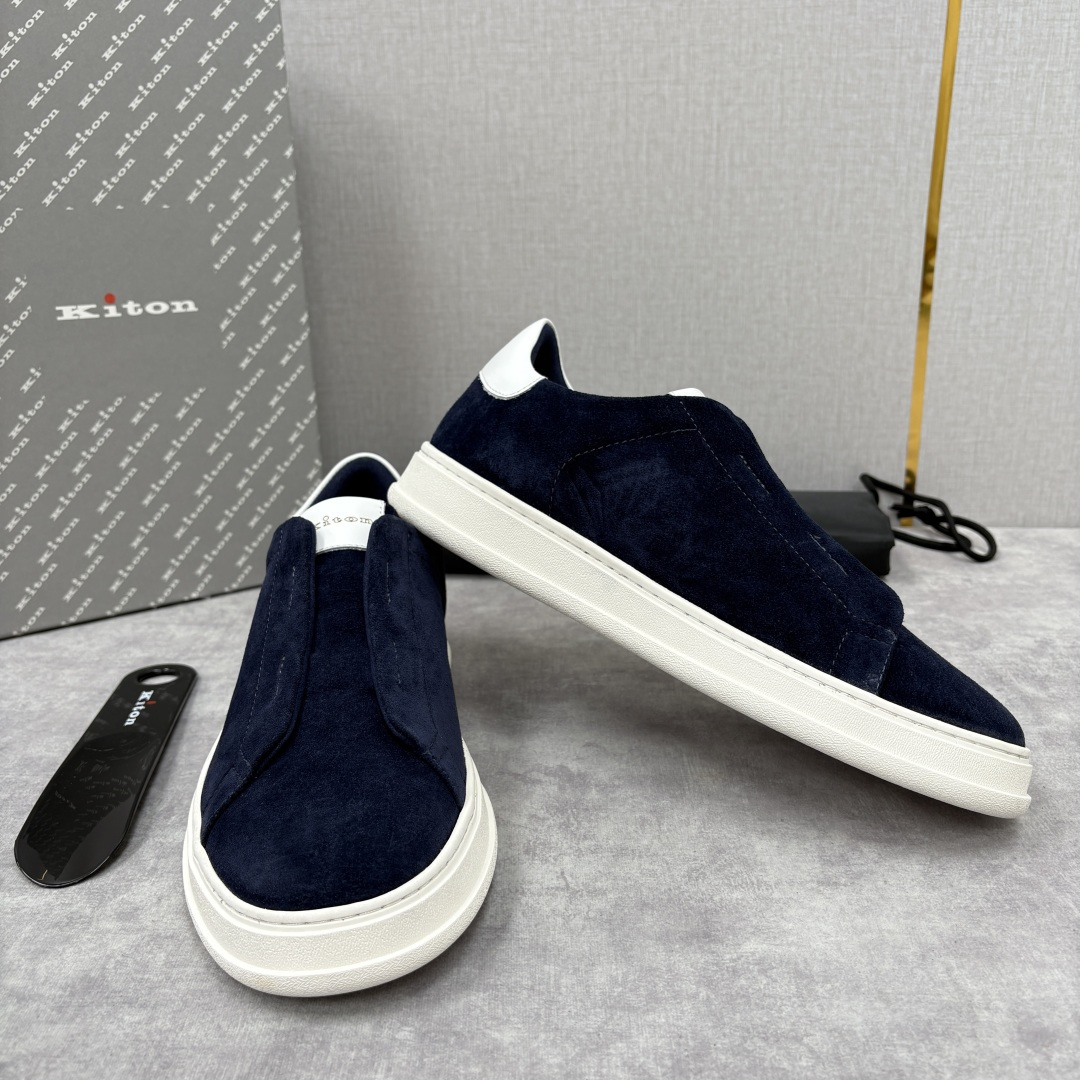 💋💍 Kito*n 新品 男士拼色厚底休闲鞋 鞋面采用高丝光磨砂牛皮+优质小牛皮的拼接设计，磨砂皮细腻软