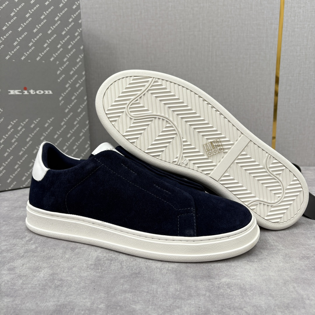 💋💍 Kito*n 新品 男士拼色厚底休闲鞋 鞋面采用高丝光磨砂牛皮+优质小牛皮的拼接设计，磨砂皮细腻软
