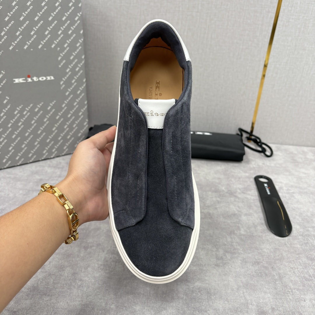 💋💍 Kito*n 新品 男士拼色厚底休闲鞋 鞋面采用高丝光磨砂牛皮+优质小牛皮的拼接设计，磨砂皮细腻软