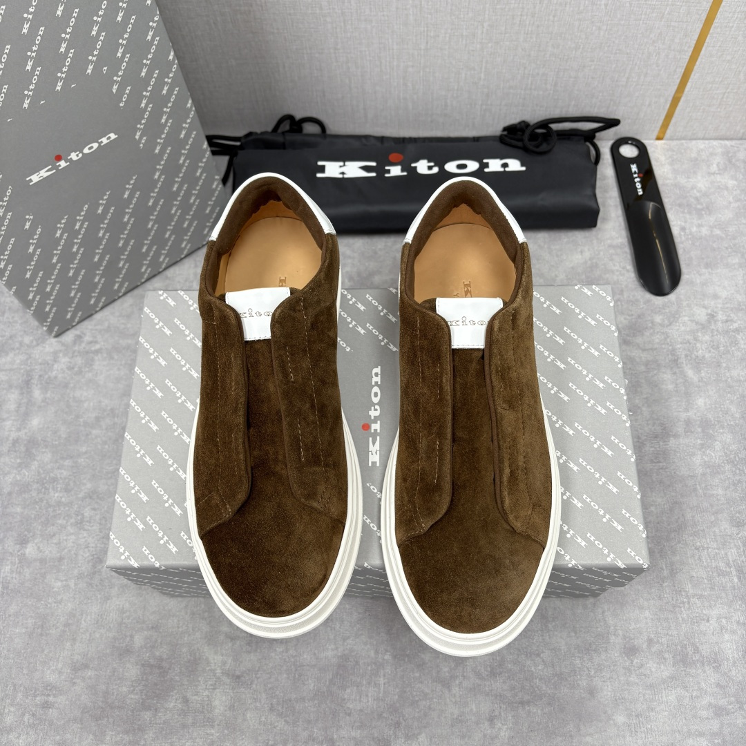 💋💍 Kito*n 新品 男士拼色厚底休闲鞋 鞋面采用高丝光磨砂牛皮+优质小牛皮的拼接设计，磨砂皮细腻软