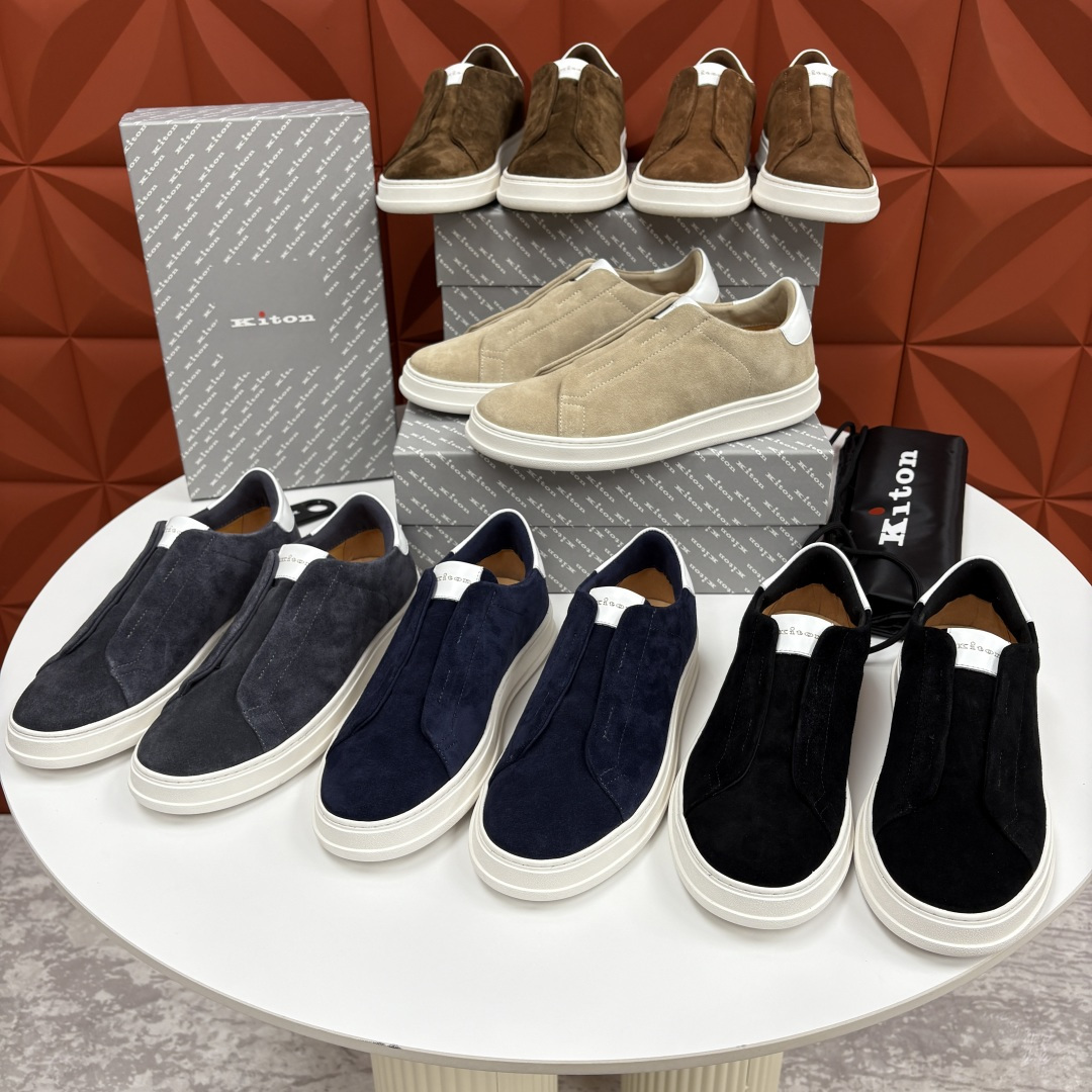 💋💍 Kito*n 新品 男士拼色厚底休闲鞋 鞋面采用高丝光磨砂牛皮+优质小牛皮的拼接设计，磨砂皮细腻软