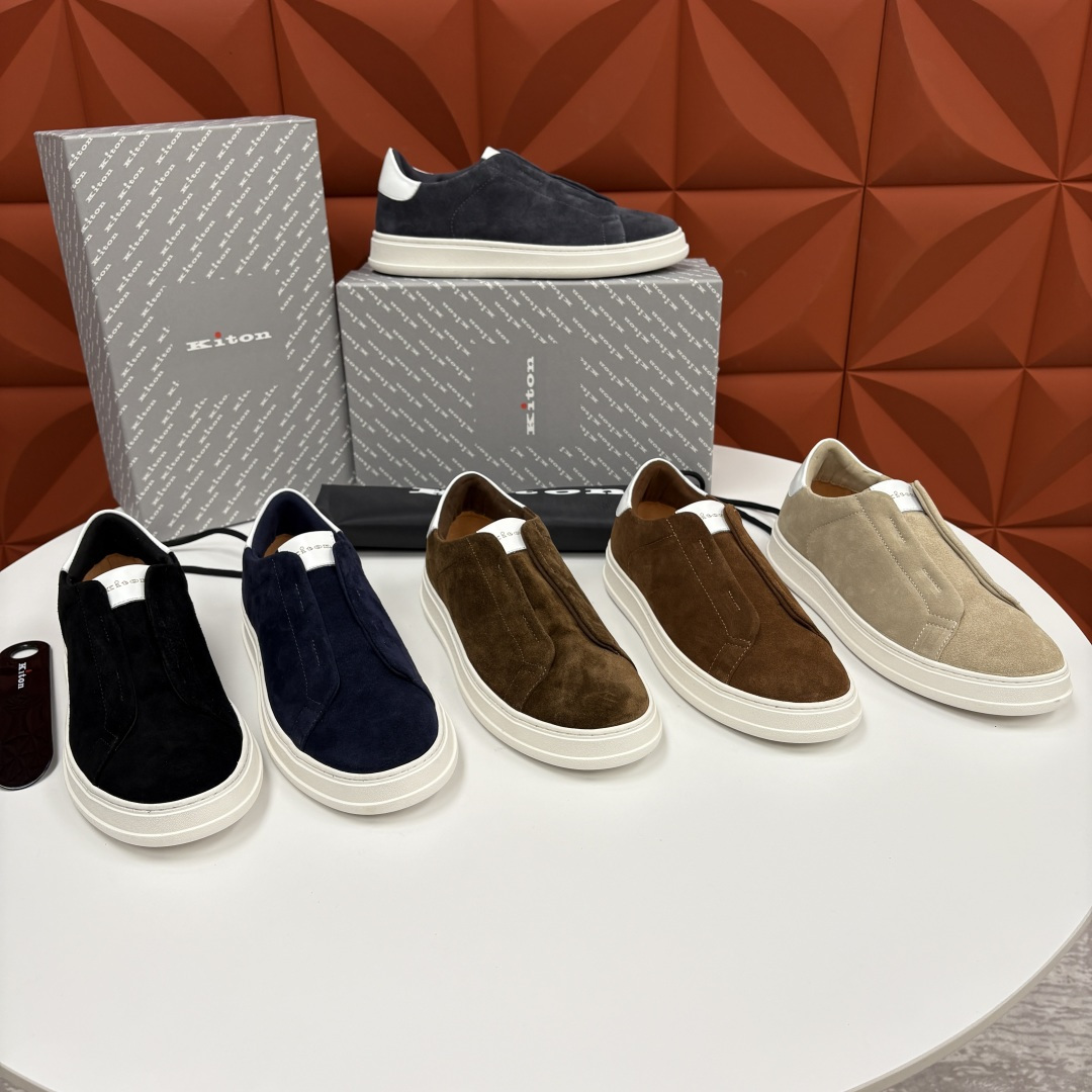 💋💍 Kito*n 新品 男士拼色厚底休闲鞋 鞋面采用高丝光磨砂牛皮+优质小牛皮的拼接设计，磨砂皮细腻软