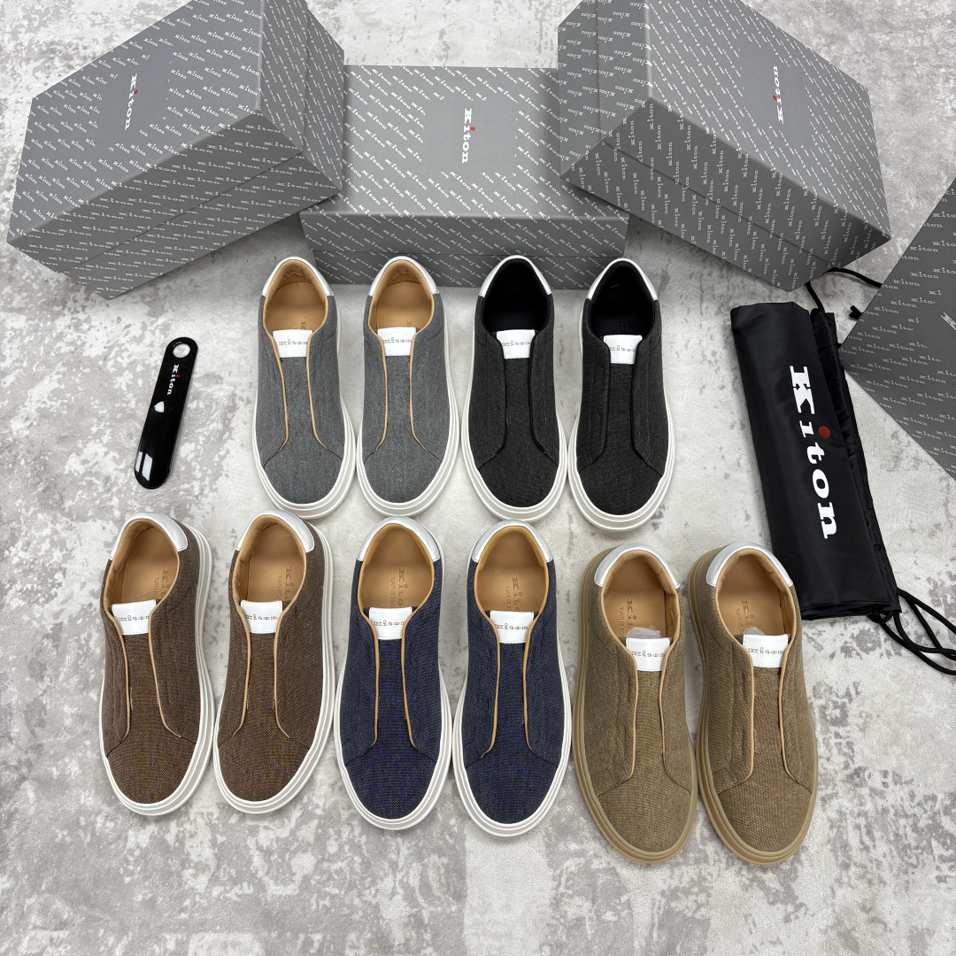 💋💍 Kito*n 新品 男士拼色厚底休闲鞋 鞋面采用牛仔布拼牛皮，小牛皮挺括有型且光泽温润。两种材质均