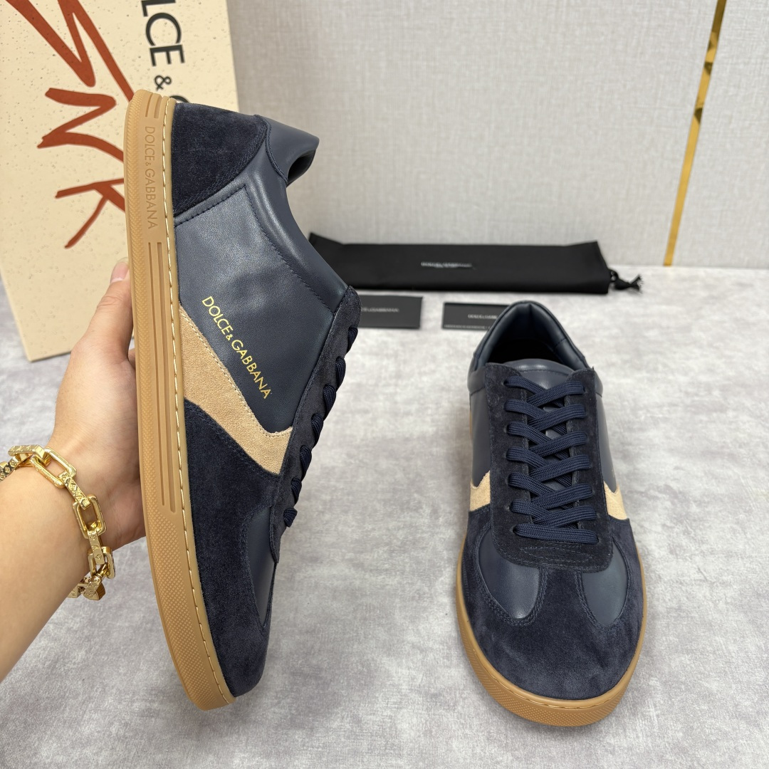 💋💍D &G 杜嘉-班纳（Dolce & Gabban*）男士休闲运动鞋 logo 拼接撞色低帮板鞋 采
