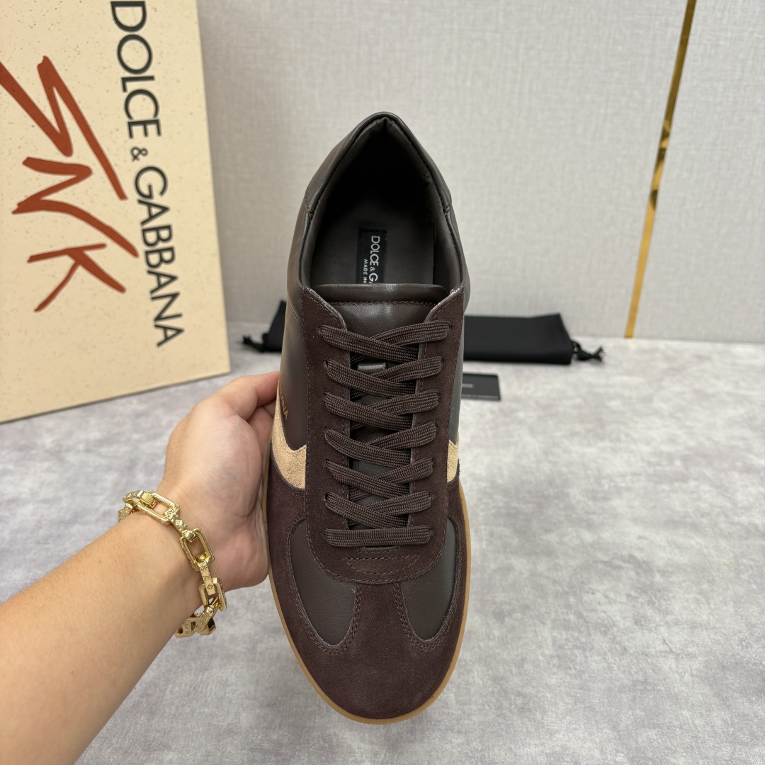 💋💍D &G 杜嘉-班纳（Dolce & Gabban*）男士休闲运动鞋 logo 拼接撞色低帮板鞋 采