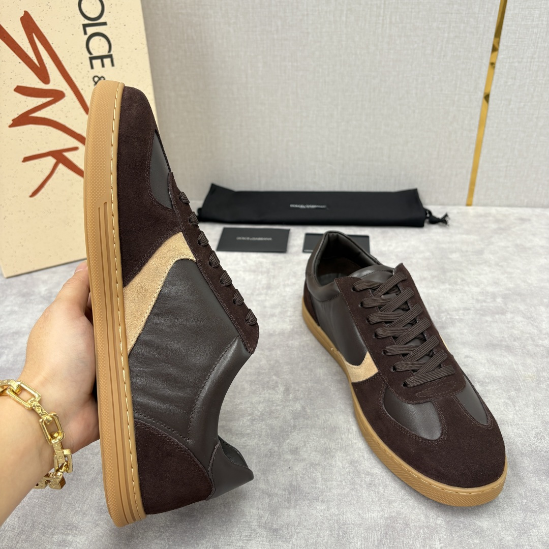 💋💍D &G 杜嘉-班纳（Dolce & Gabban*）男士休闲运动鞋 logo 拼接撞色低帮板鞋 采