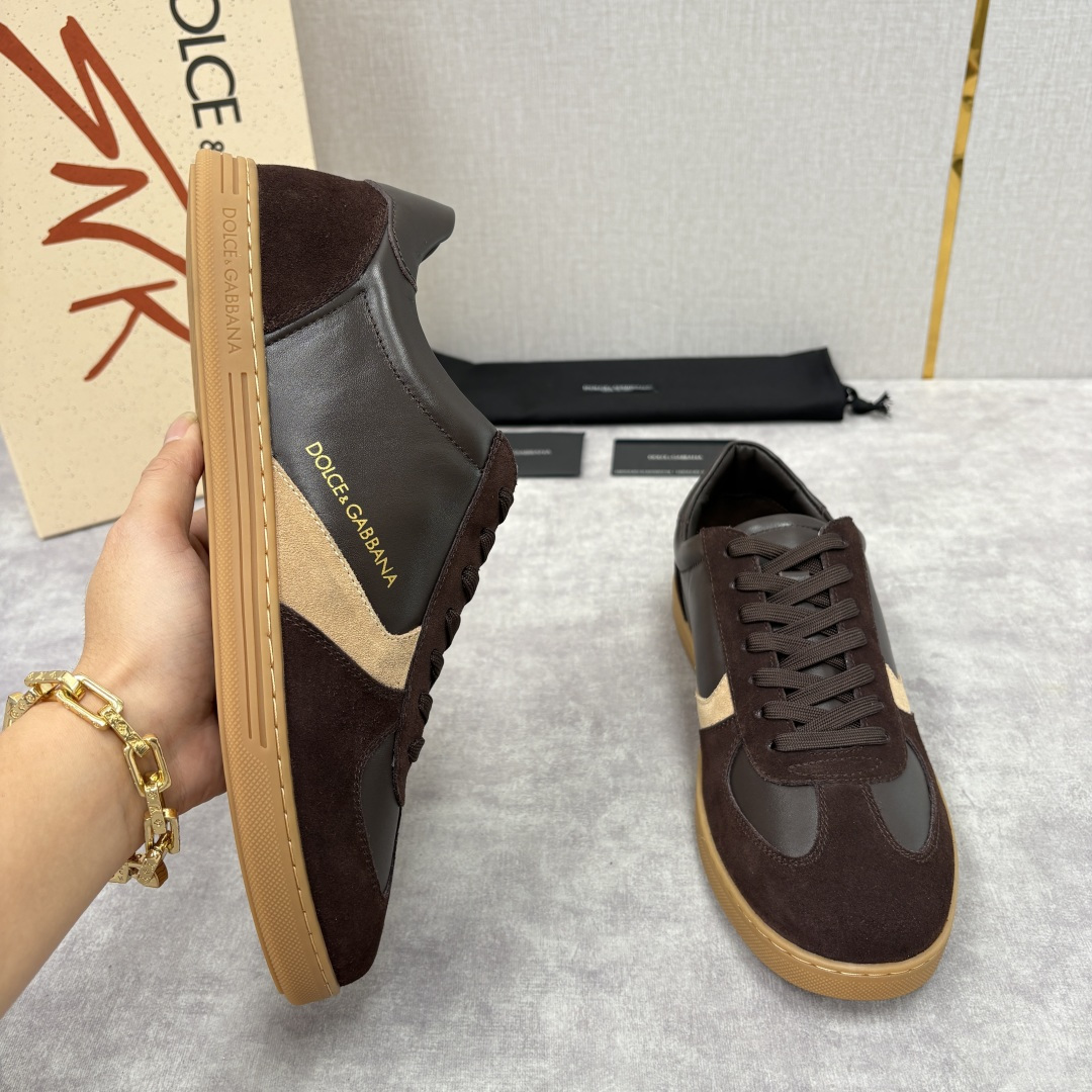 💋💍D &G 杜嘉-班纳（Dolce & Gabban*）男士休闲运动鞋 logo 拼接撞色低帮板鞋 采