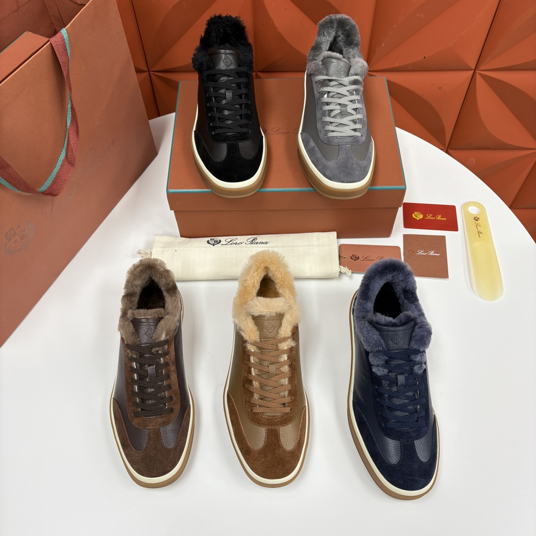 NO:621269,LP's new product LoroPian*/Noyo-Pianya new men's moral training shoes nubuck leather pebbled leather sneakers LP lace-up autumn and winter casual wool shoes!  Incorporate the iconic softness and warmth into daily shoes. Made of pebbled calf suede fabric, highlighting the sporty style. The interior of this casual shoe is designed with fine wool. You can feel the warmth the moment you wrap your feet, but there will be no heavy and heavy burden. The heel is decorated with logo embossing. Original mold opening  The combination of raw rubber-colored translucent soles and color welts adds a touch of modernity to the shoes. The overall shoes are refreshing and refreshing, easy to match styles, and the rubber soles are non-slip and wear-resistant, while retaining a light foot feel, taking into account both comfort and practicality. The full wool lining is warm and comfortable. The shoe shape is simple and smooth, suitable for commuting, leisure and other scenes. The original box packaging at the counter comes with a dust bag!  Standard counter code number 39~44# (customized at 38.45.46) batch, loro piana, loro piana,cowhide19860909LP 家新品 LoroPian*/诺悠-翩雅 新款男士德训鞋磨砂皮荔枝纹牛皮板鞋 LP系带秋冬休闲羊毛鞋！ 把标志性的柔软温暖融入日常鞋履.采用荔枝纹拼牛反毛面料,突显运动风范.这款休闲鞋内里采用细腻的羊毛设计,包裹双脚的瞬间就能感受到融融暖意,却不会有闷热厚重的负担.后跟饰logo压花 原版开模 生胶色半透明鞋底组合颜色沿条则更为鞋子添增了一线现代感,鞋子整体清清爽爽,易搭配风格,橡胶鞋底防滑耐磨,同时保留了轻盈脚感,兼顾舒适与实用性.全羊毛内里垫脚,保暖舒适.鞋型简约流畅,适配通勤、休闲等多种场景.专柜原盒包装附防尘袋！ 标准专柜码数39～44#（38.45.46定做）批,,loro piana,loro piana,cowhide,Men's shoes