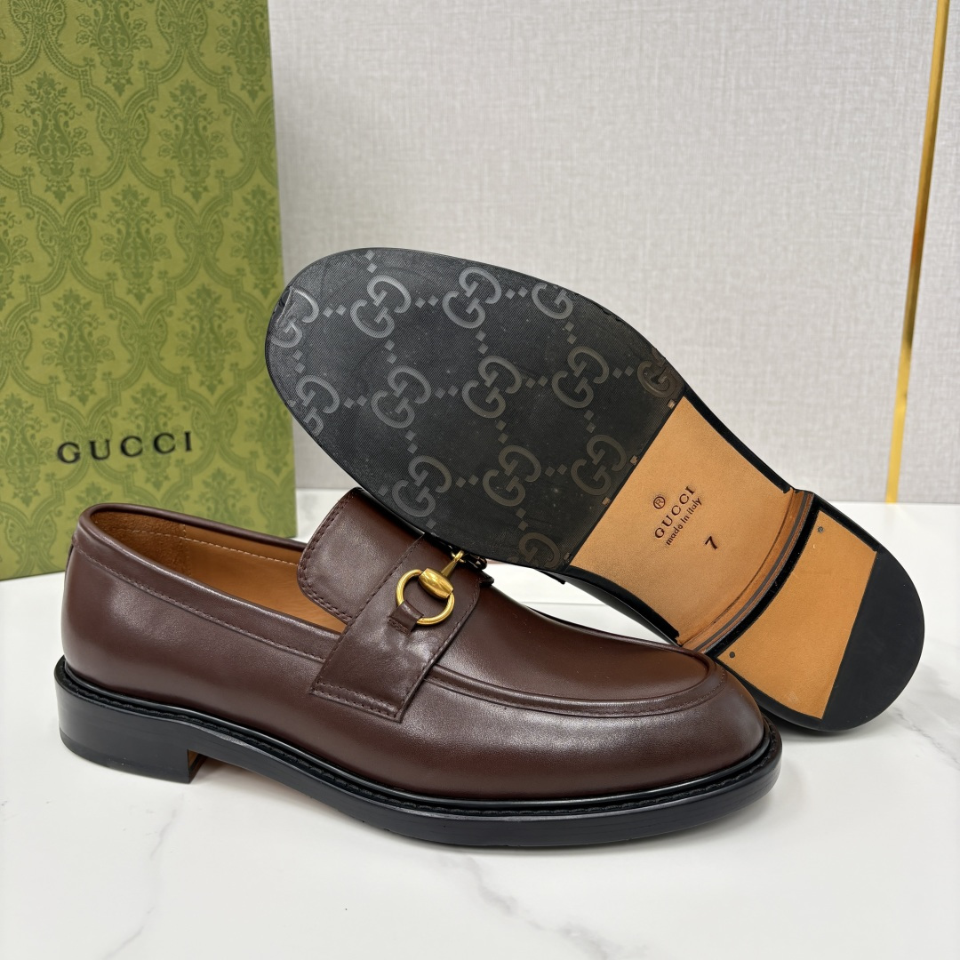 💋💍G家 GUCC* 新品男士马衔扣乐福鞋皮鞋 经典与时尚的交融 鞋面上的马衔扣，是古-驰经典符号的具象