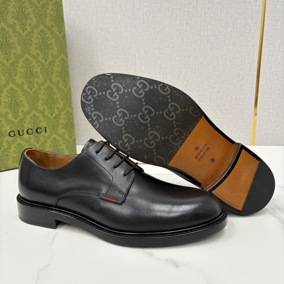 💋💍G家 GUCC* 古-驰 新品男士正装鞋皮鞋 德比鞋鞋型，是优雅与实用的平衡之选。选用细腻有光泽的进