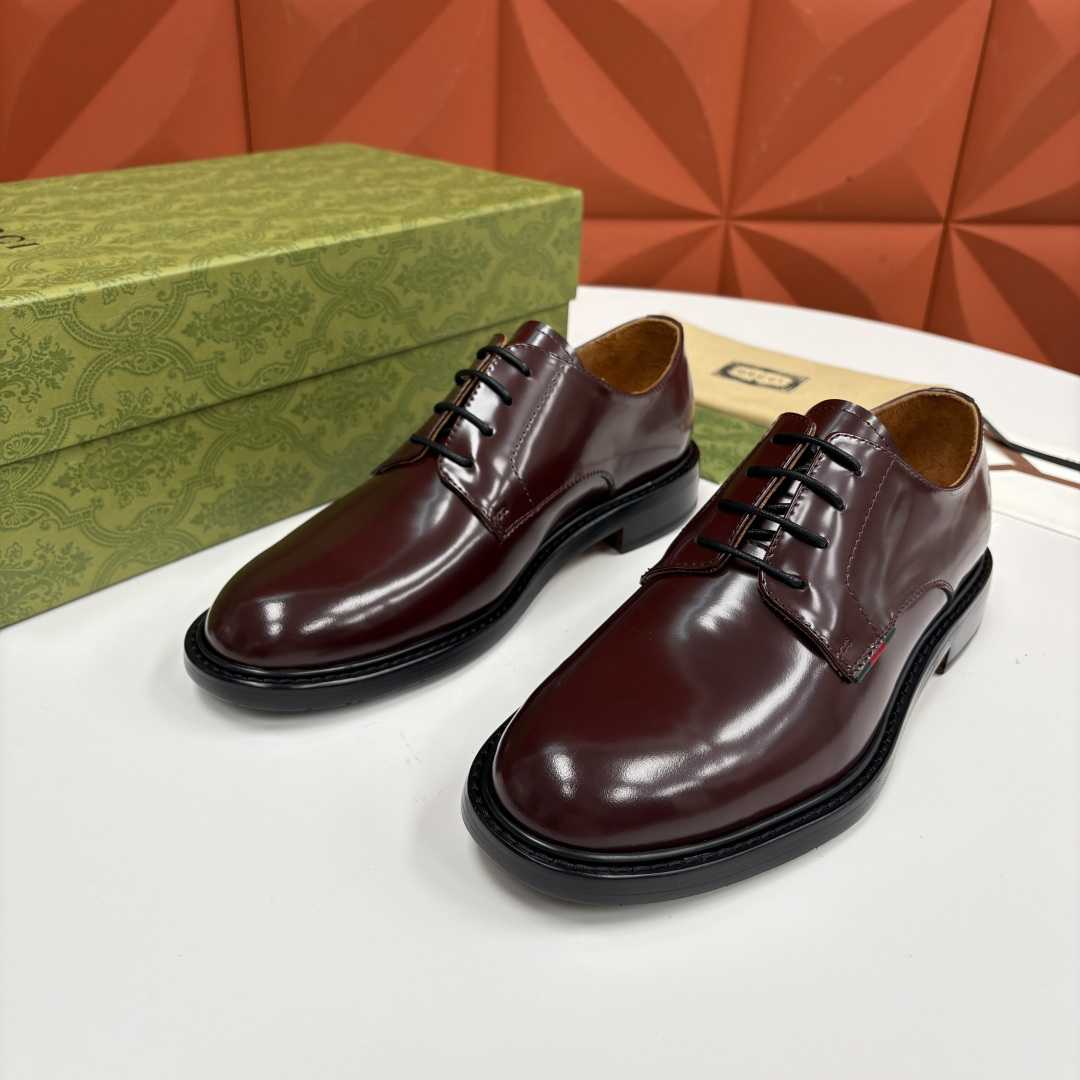 💋💍G家 GUCC* 古-驰 新品男士正装鞋皮鞋 德比鞋鞋型，是优雅与实用的平衡之选。选用细腻有光泽的进