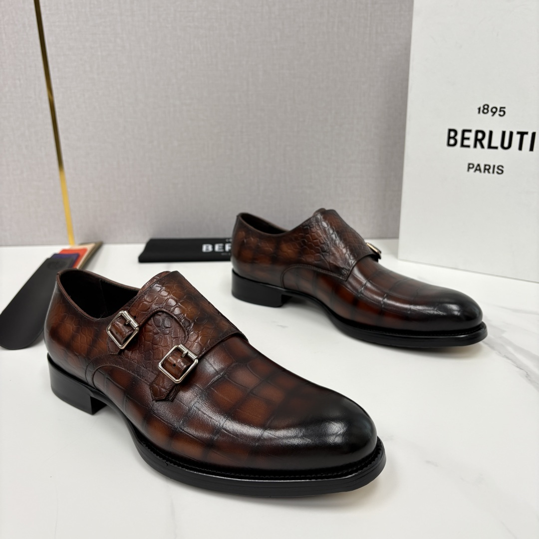 💋💍Berlut* 布鲁提 新款男士手工擦色正装皮鞋上新🆕 经典孟克搭扣皮鞋系列，能完美诠释优雅与质感的