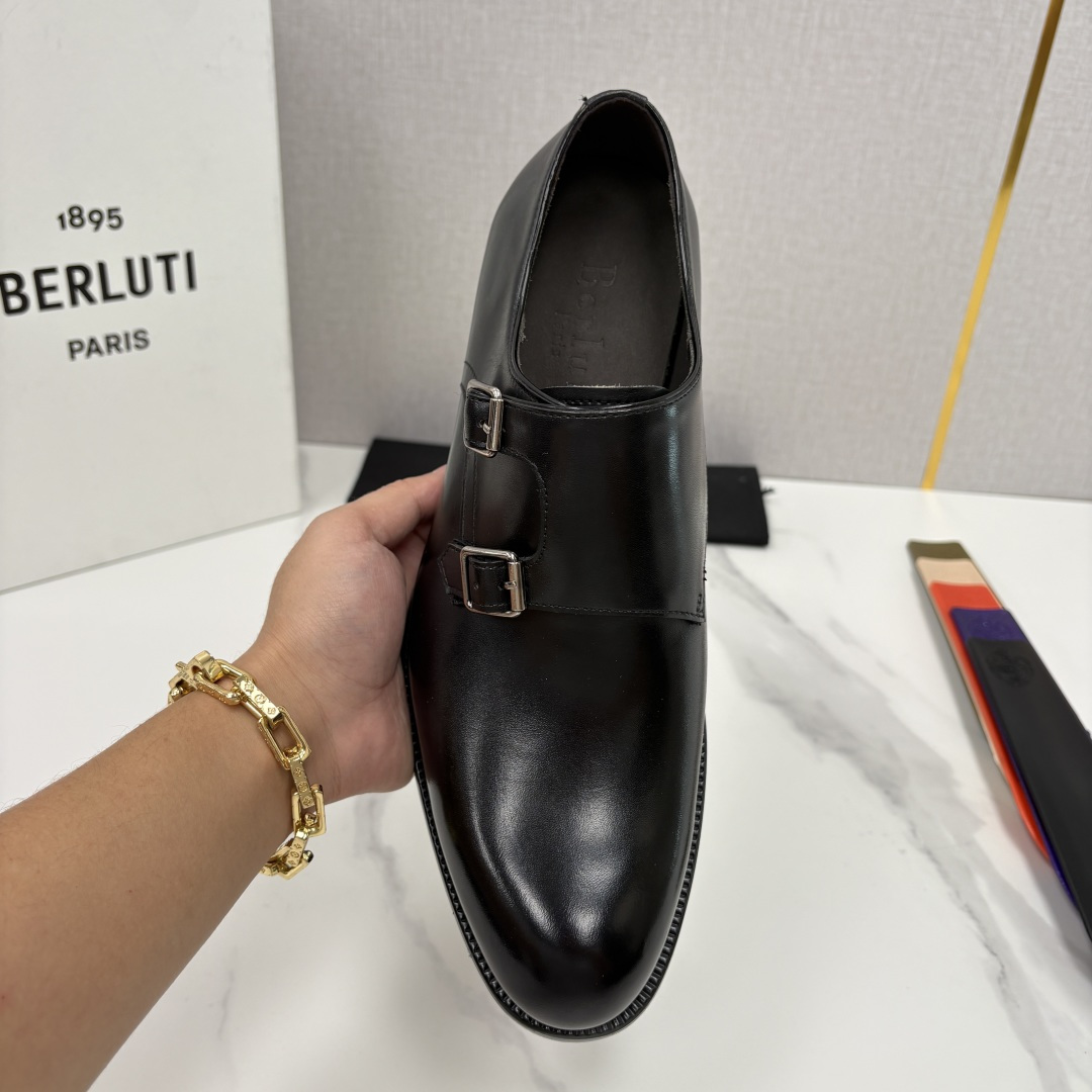 💋💍Berlut* 布鲁提 新款男士手工擦色正装皮鞋上新🆕 经典孟克搭扣皮鞋系列，能完美诠释优雅与质感的