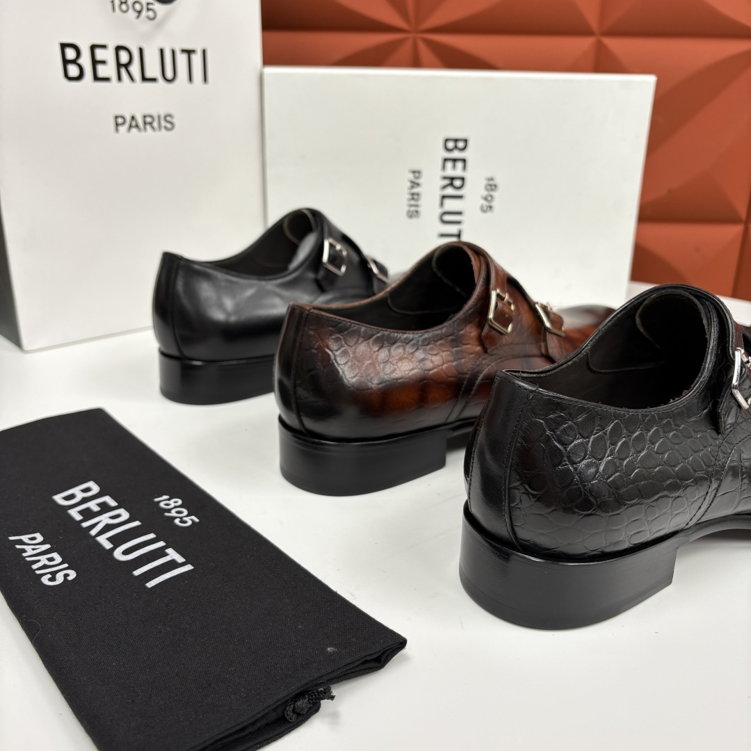 💋💍Berlut* 布鲁提 新款男士手工擦色正装皮鞋上新🆕 经典孟克搭扣皮鞋系列，能完美诠释优雅与质感的