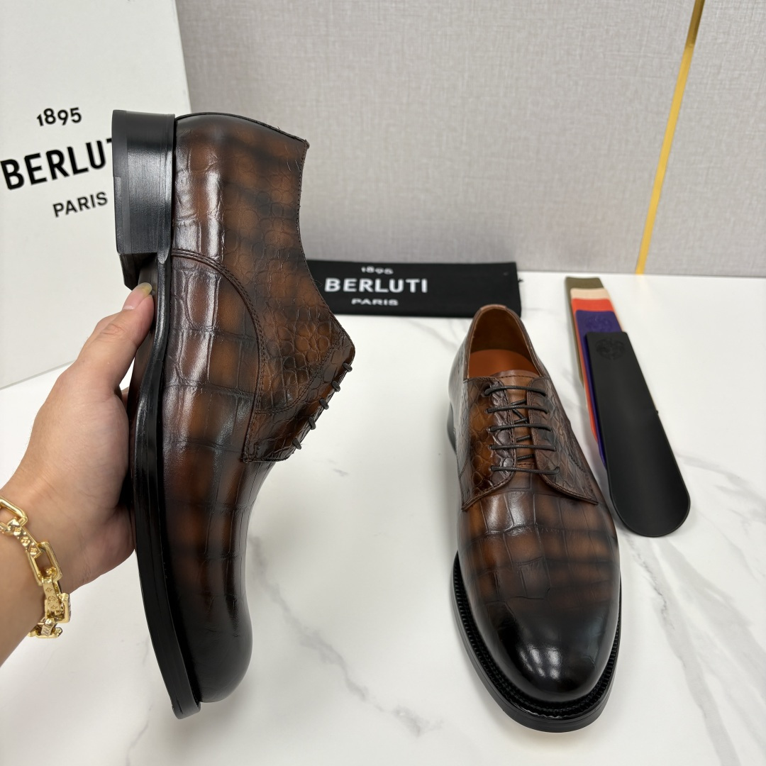 💋💍Berlut* 布鲁提 新款男士手工擦色正装皮鞋上新🆕 鳄鱼纹牛津鞋的商务与格调的极致融合。甄选优质