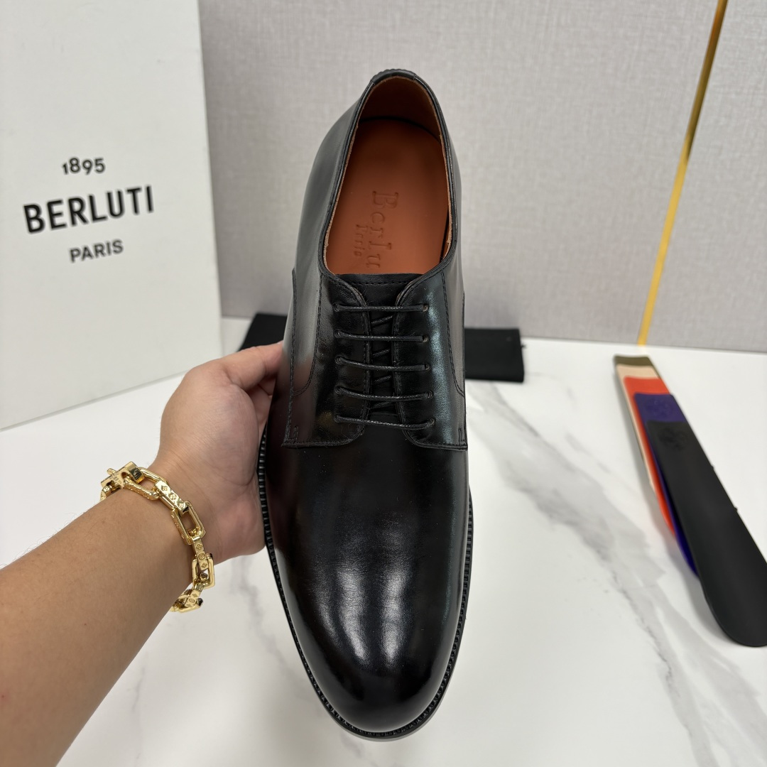 💋💍Berlut* 布鲁提 新款男士手工擦色正装皮鞋上新🆕 鳄鱼纹牛津鞋的商务与格调的极致融合。甄选优质