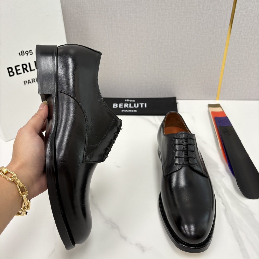 💋💍Berlut* 布鲁提 新款男士手工擦色正装皮鞋上新🆕 鳄鱼纹牛津鞋的商务与格调的极致融合。甄选优质