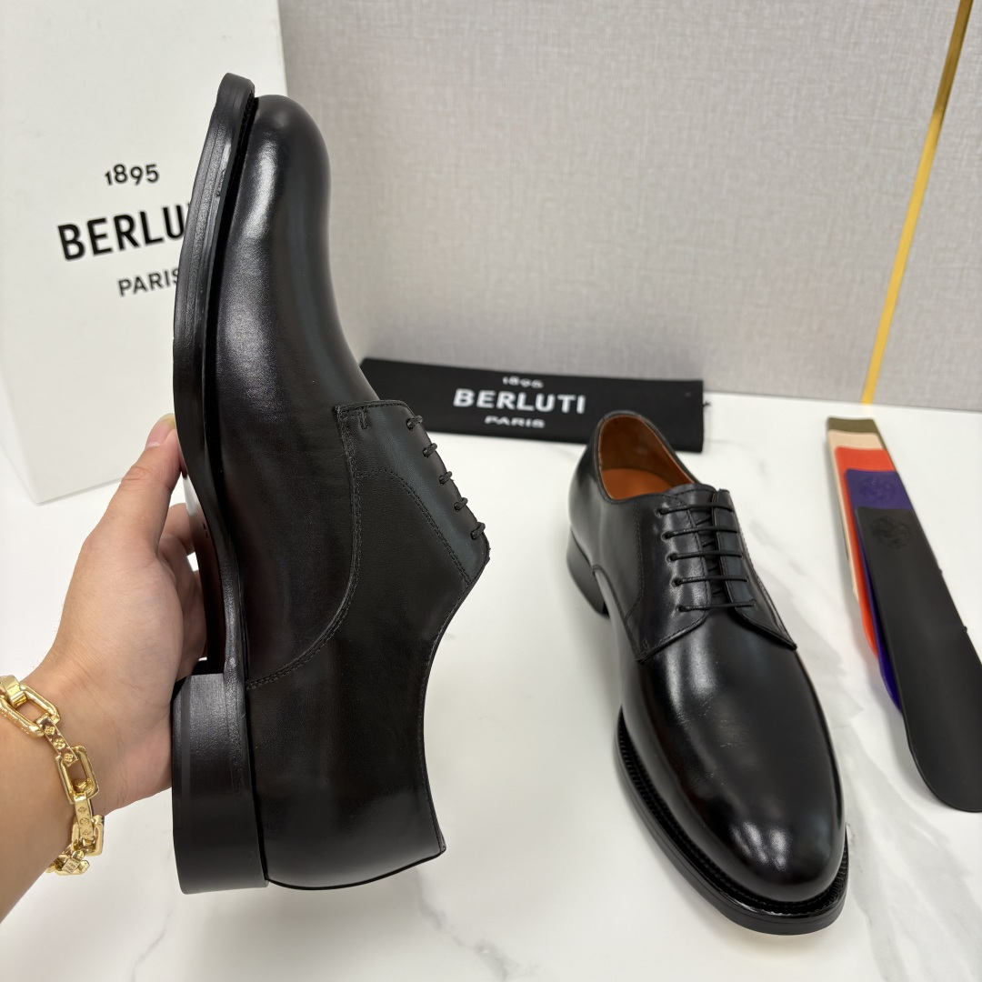 💋💍Berlut* 布鲁提 新款男士手工擦色正装皮鞋上新🆕 鳄鱼纹牛津鞋的商务与格调的极致融合。甄选优质