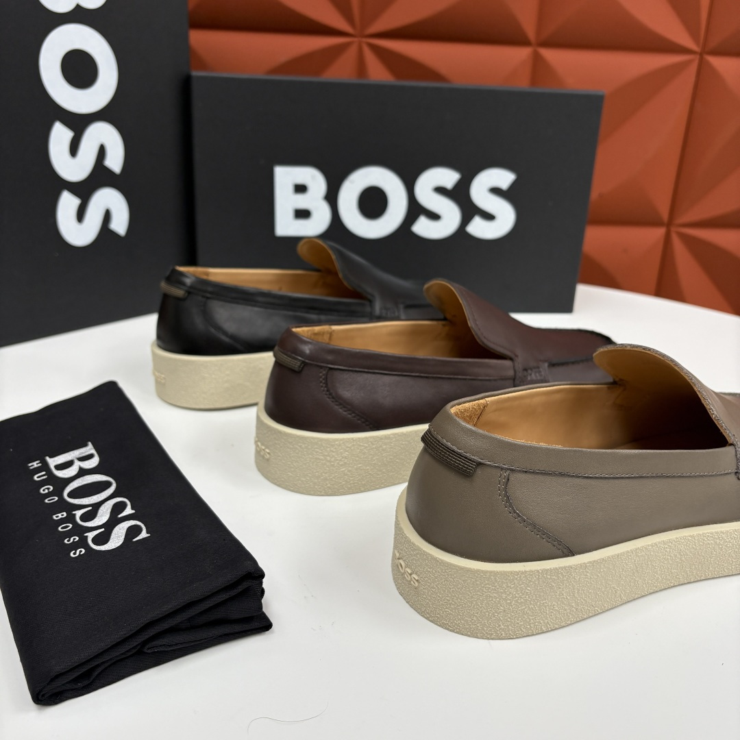💋💍BOSS 男士新款 HUG*O BOSS男士休闲乐福鞋 商务与休闲的质感平衡。采用头层小牛皮，皮质细