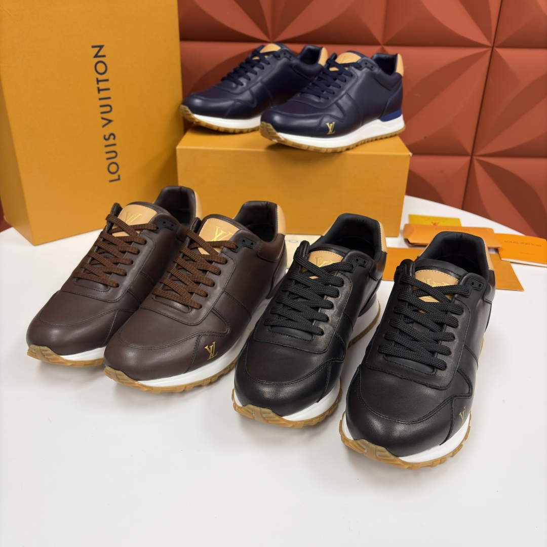 💋 💍 L 家新品 L*V 路易-威登 新款 RUN AWAY 男士运动鞋 官方 9,200 此款运动鞋