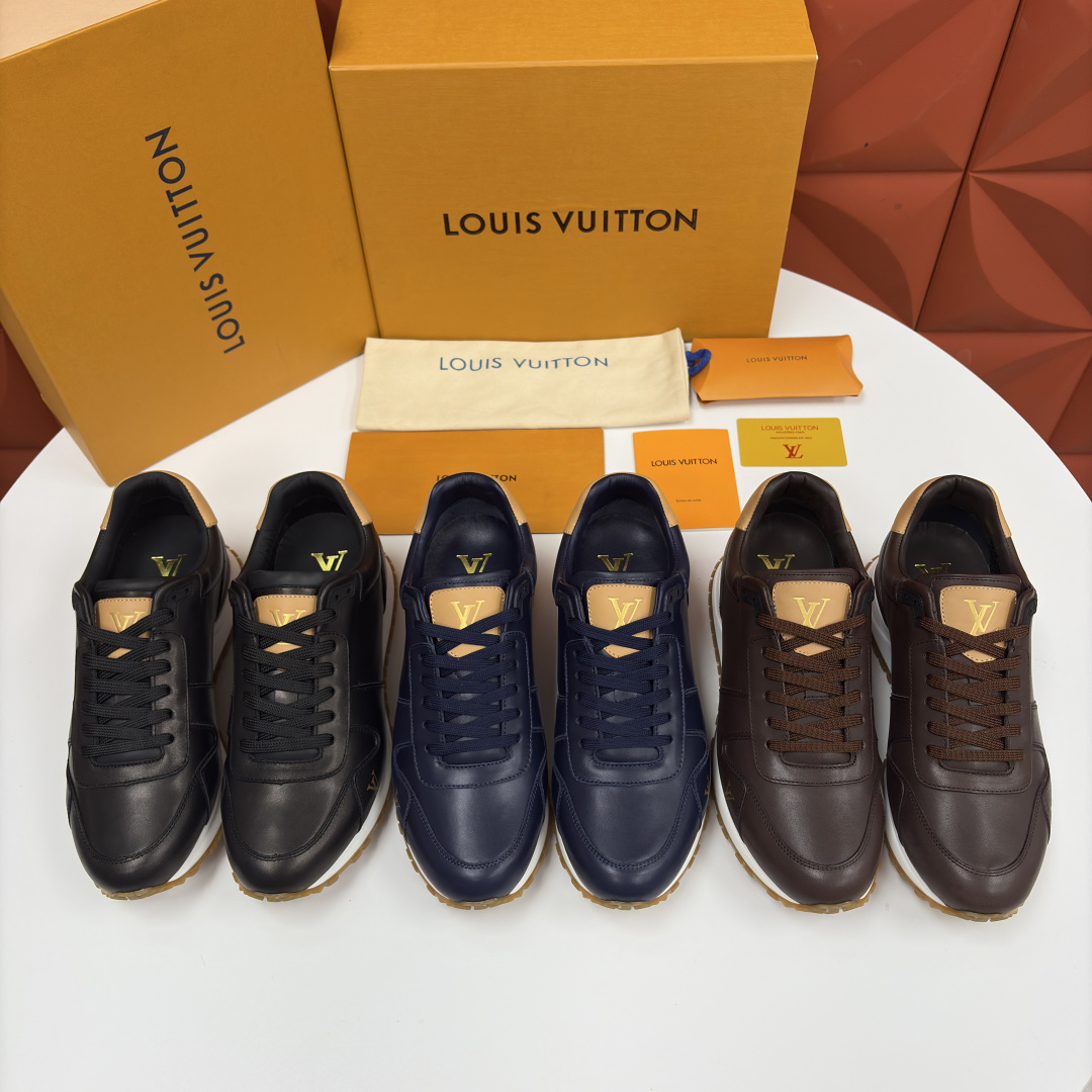 💋 💍 L 家新品 L*V 路易-威登 新款 RUN AWAY 男士运动鞋 官方 9,200 此款运动鞋