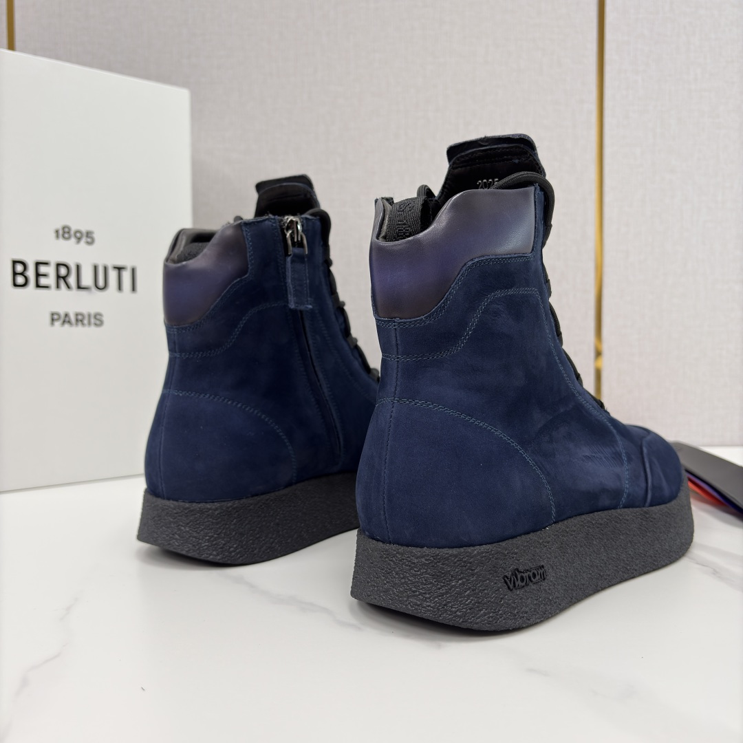 💋💍 布鲁提 Berlut* 男士新品高帮靴 户外徒步靴 官方 19,400 采用优质磨面皮，触感细腻且