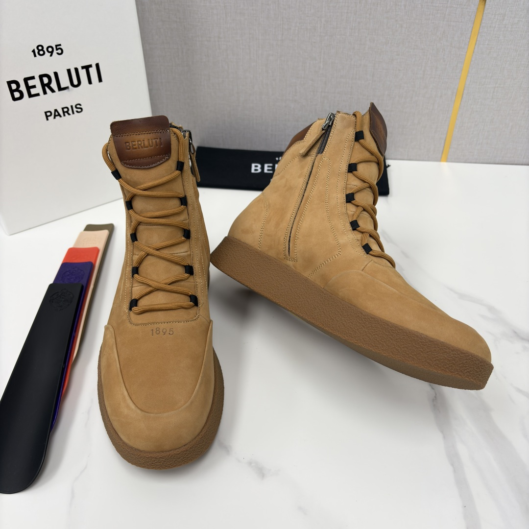 💋💍 布鲁提 Berlut* 男士新品高帮靴 户外徒步靴 官方 19,400 采用优质磨面皮，触感细腻且