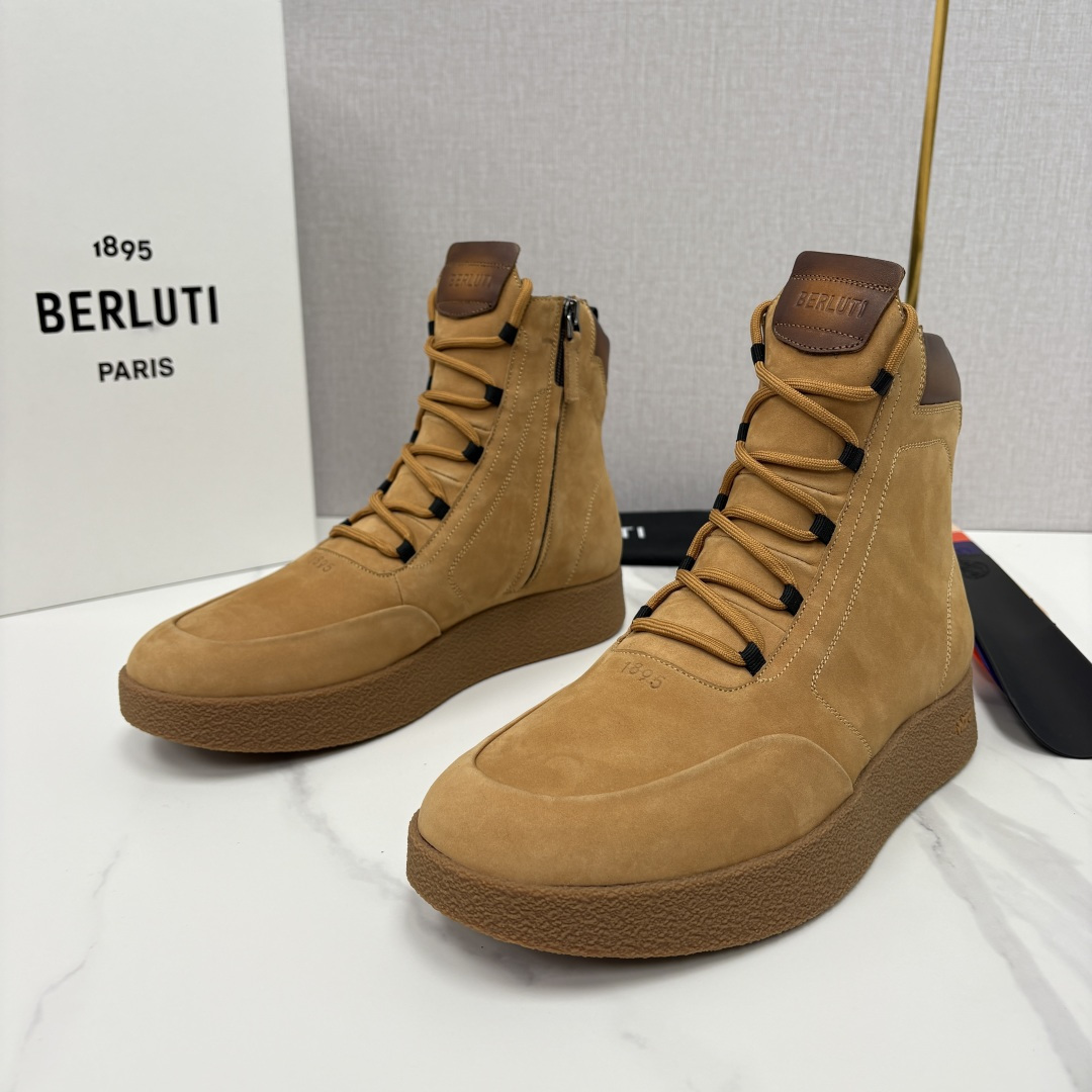 💋💍 布鲁提 Berlut* 男士新品高帮靴 户外徒步靴 官方 19,400 采用优质磨面皮，触感细腻且