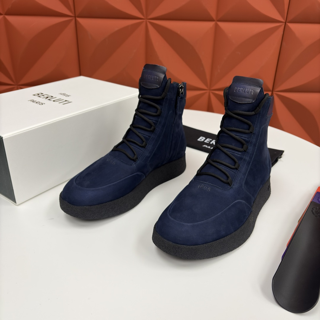 💋💍 布鲁提 Berlut* 男士新品高帮靴 户外徒步靴 官方 19,400 采用优质磨面皮，触感细腻且