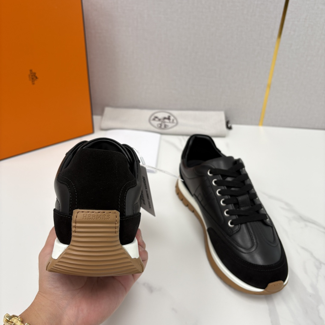 💋💍H家 Herme* 爱马-仕 新品上架 Libera运动鞋 官方 10,450 这款运动鞋以精湛工艺