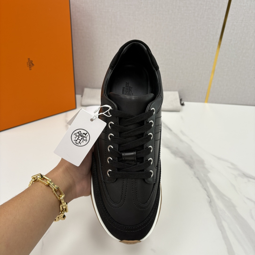 💋💍H家 Herme* 爱马-仕 新品上架 Libera运动鞋 官方 10,450 这款运动鞋以精湛工艺