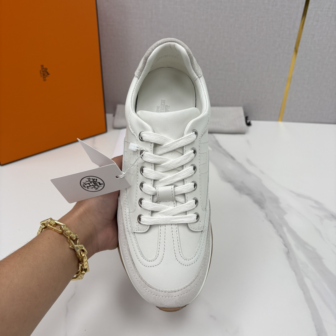 💋💍H家 Herme* 爱马-仕 新品上架 Libera运动鞋 官方 10,450 这款运动鞋以精湛工艺