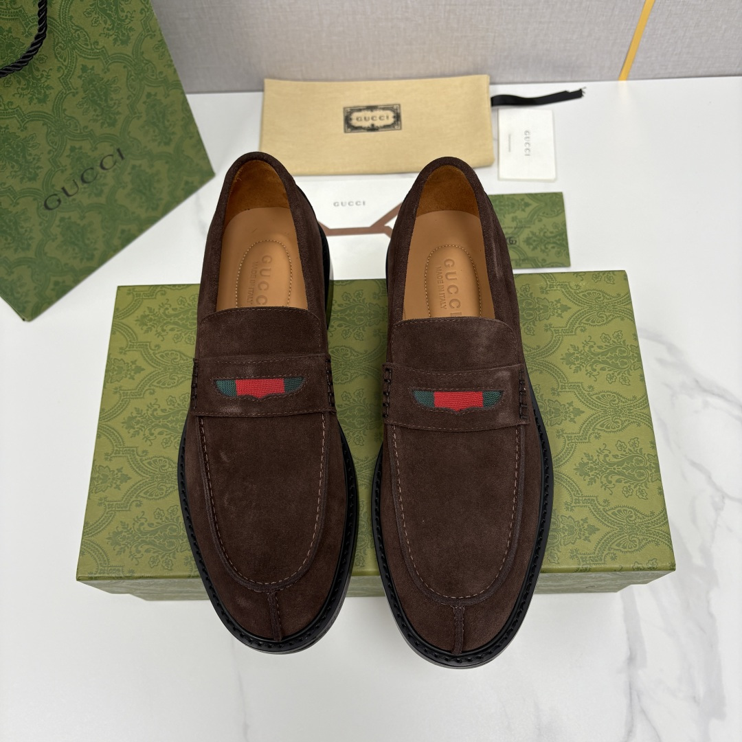 💋💍G家 GUCC* 新品男士简约乐福鞋皮鞋 经典与时尚的交融 Jordaan 乐福鞋：刻在DNA里的优
