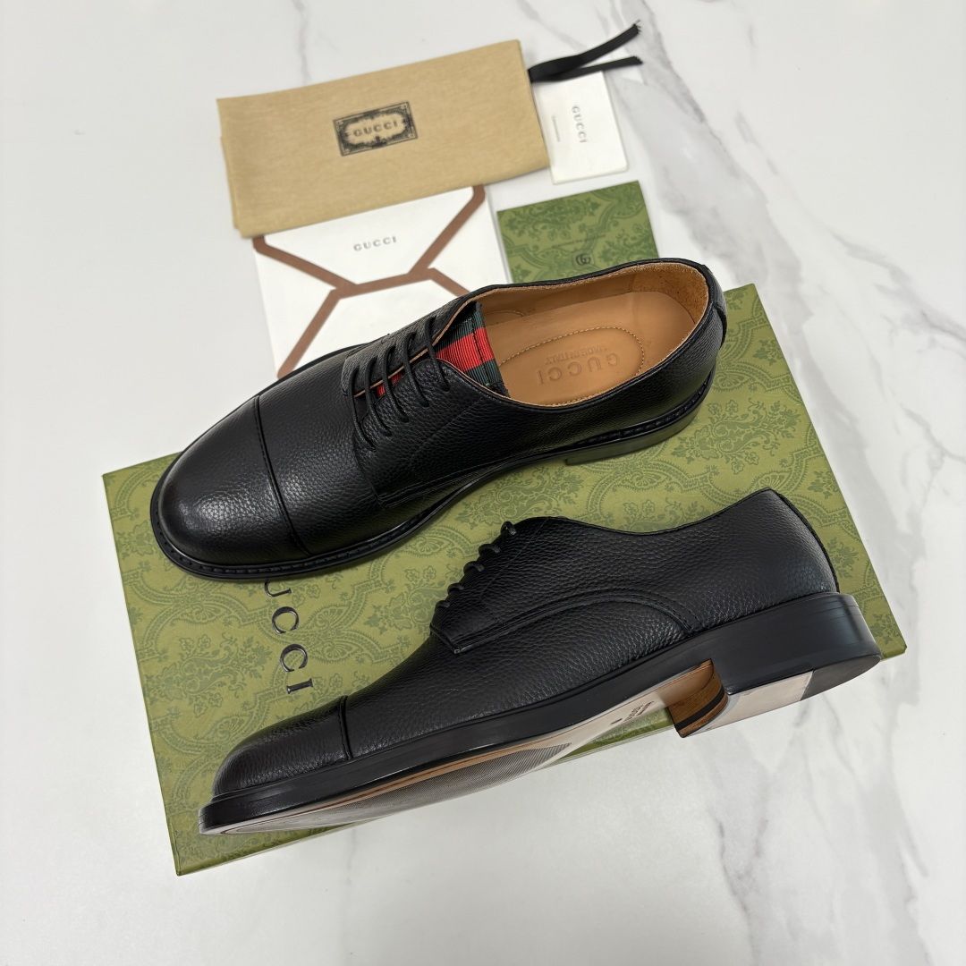 💋💍G家 GUCC* 新品男士正装鞋皮鞋 堪称“精致感天花板”级别的通勤利器 此款系列里选用多种不同质感
