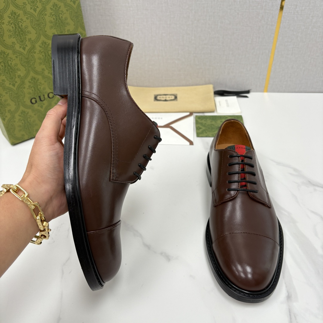 💋💍G家 GUCC* 新品男士正装鞋皮鞋 堪称“精致感天花板”级别的通勤利器 此款系列里选用多种不同质感