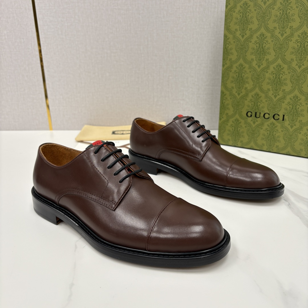 💋💍G家 GUCC* 新品男士正装鞋皮鞋 堪称“精致感天花板”级别的通勤利器 此款系列里选用多种不同质感