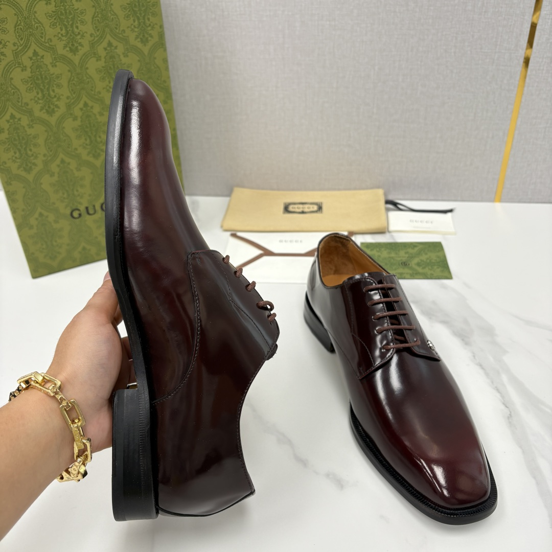 💋💍G家 GUCC* 古-驰 新品男士正装鞋皮鞋 选用细腻有光泽的进口牛皮/开边珠亮皮打造鞋身，触感柔软
