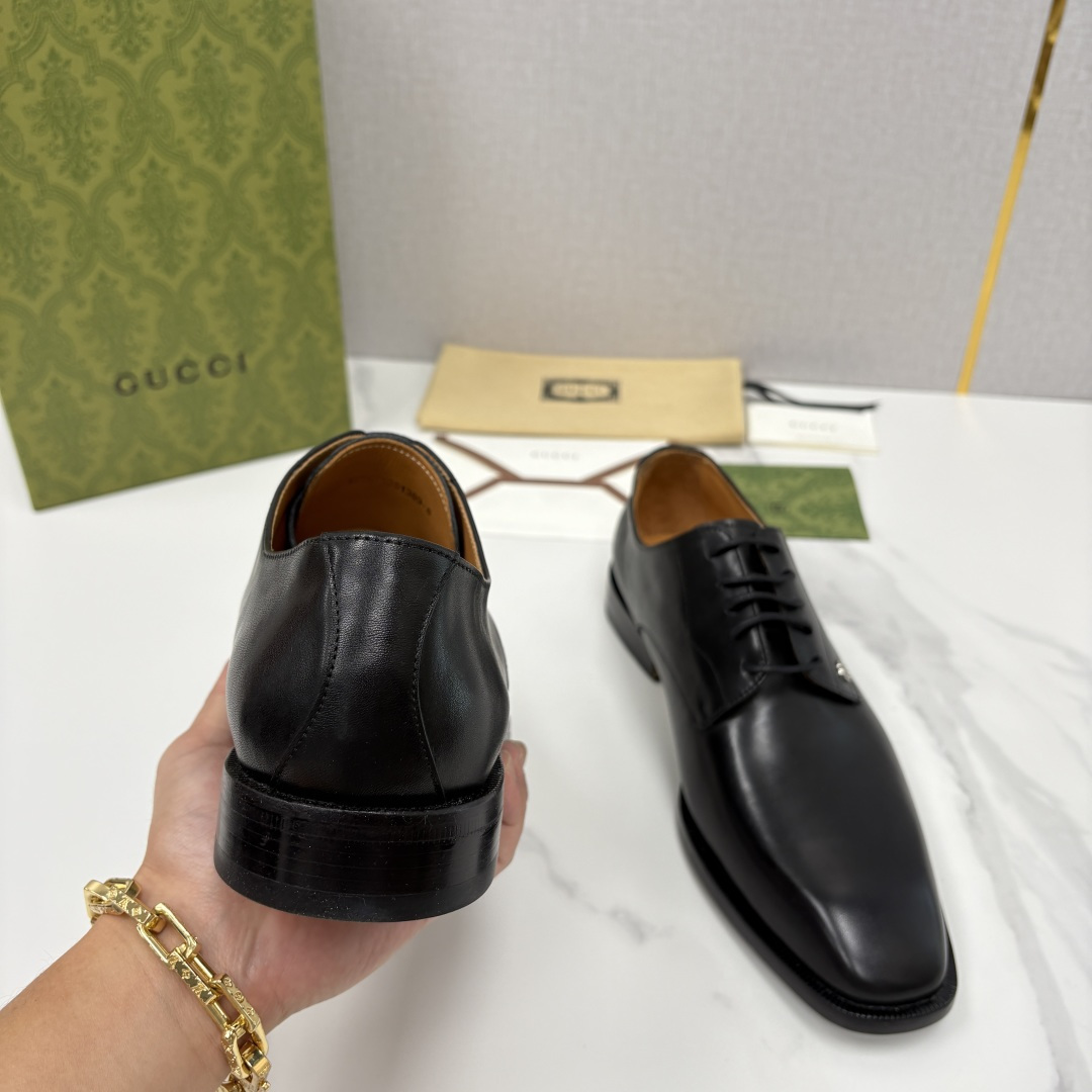 💋💍G家 GUCC* 古-驰 新品男士正装鞋皮鞋 选用细腻有光泽的进口牛皮/开边珠亮皮打造鞋身，触感柔软