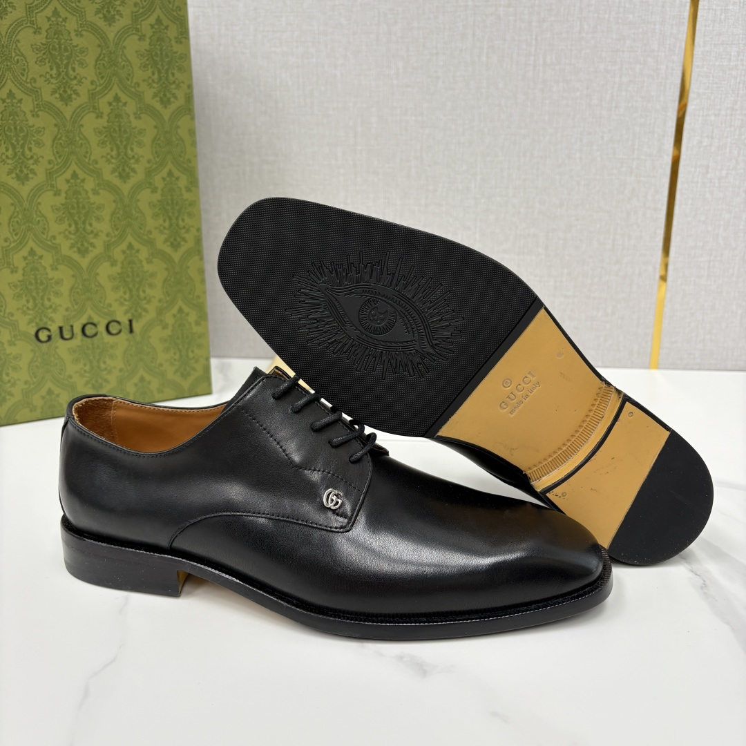 💋💍G家 GUCC* 古-驰 新品男士正装鞋皮鞋 选用细腻有光泽的进口牛皮/开边珠亮皮打造鞋身，触感柔软