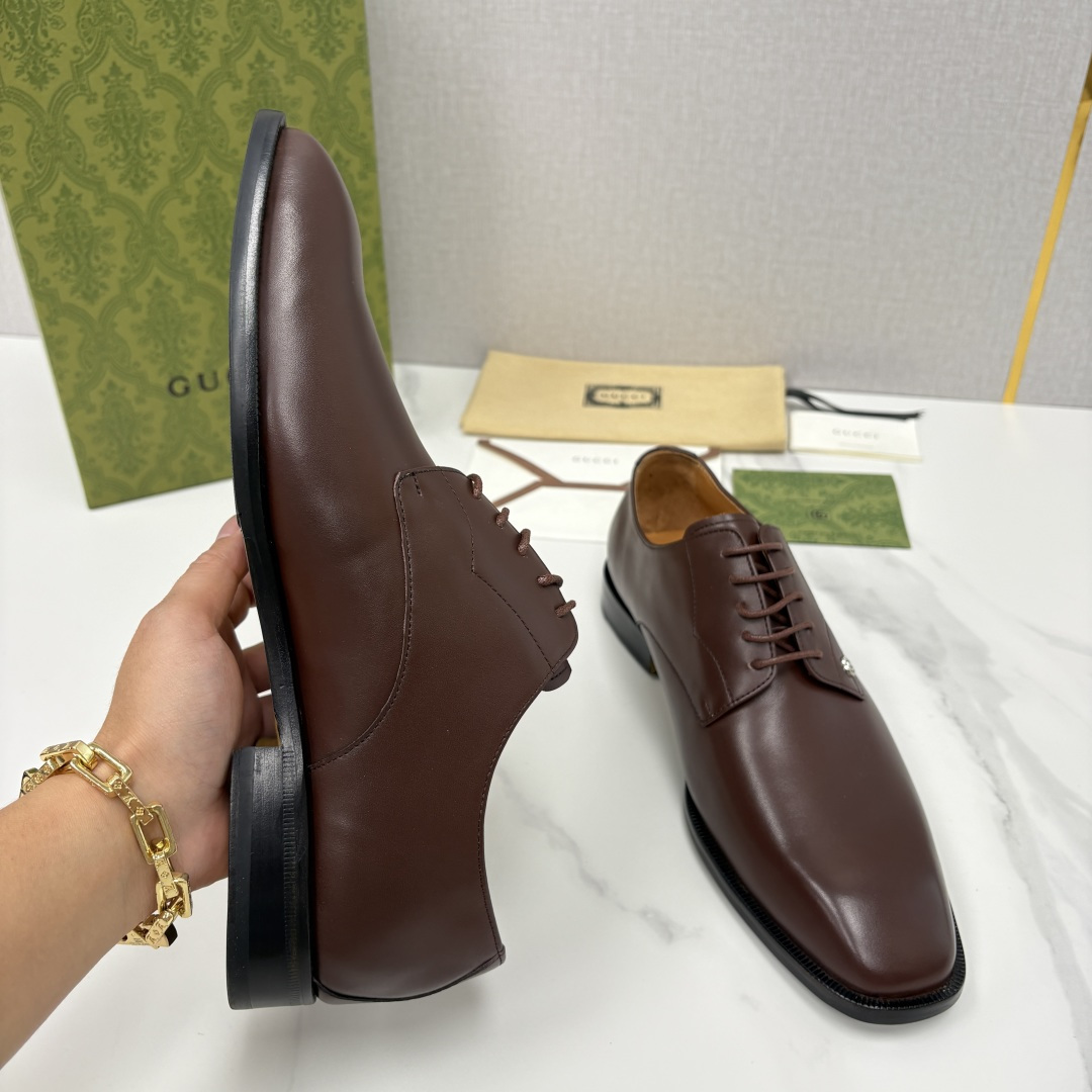 💋💍G家 GUCC* 古-驰 新品男士正装鞋皮鞋 选用细腻有光泽的进口牛皮/开边珠亮皮打造鞋身，触感柔软