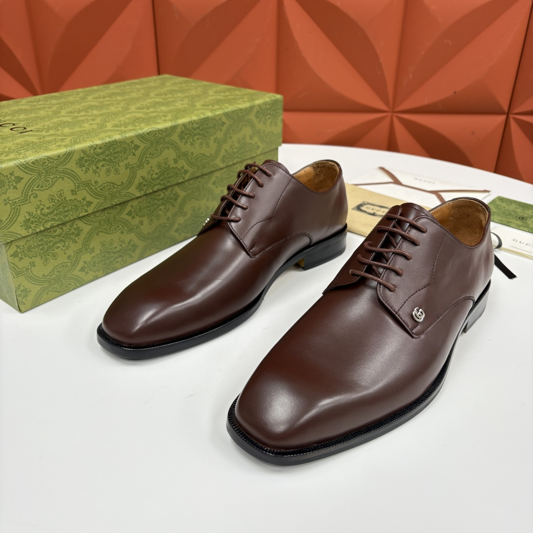 💋💍G家 GUCC* 古-驰 新品男士正装鞋皮鞋 选用细腻有光泽的进口牛皮/开边珠亮皮打造鞋身，触感柔软
