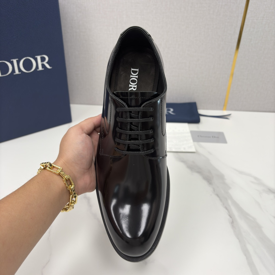 💋💍CD家新品 Dio* 迪-奥 新款男士正装鞋皮鞋， Timeless 德比鞋 官方98800。 这款