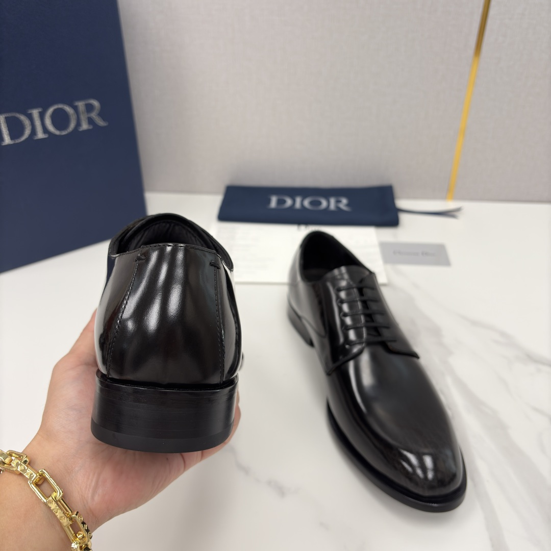 💋💍CD家新品 Dio* 迪-奥 新款男士正装鞋皮鞋， Timeless 德比鞋 官方98800。 这款