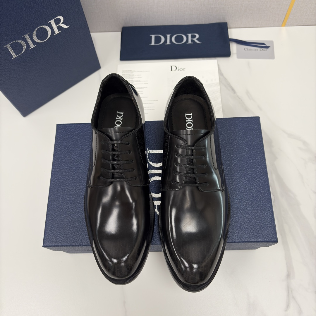 💋💍CD家新品 Dio* 迪-奥 新款男士正装鞋皮鞋， Timeless 德比鞋 官方98800。 这款